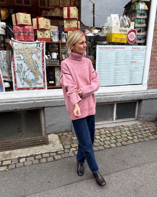 Linea Sweater