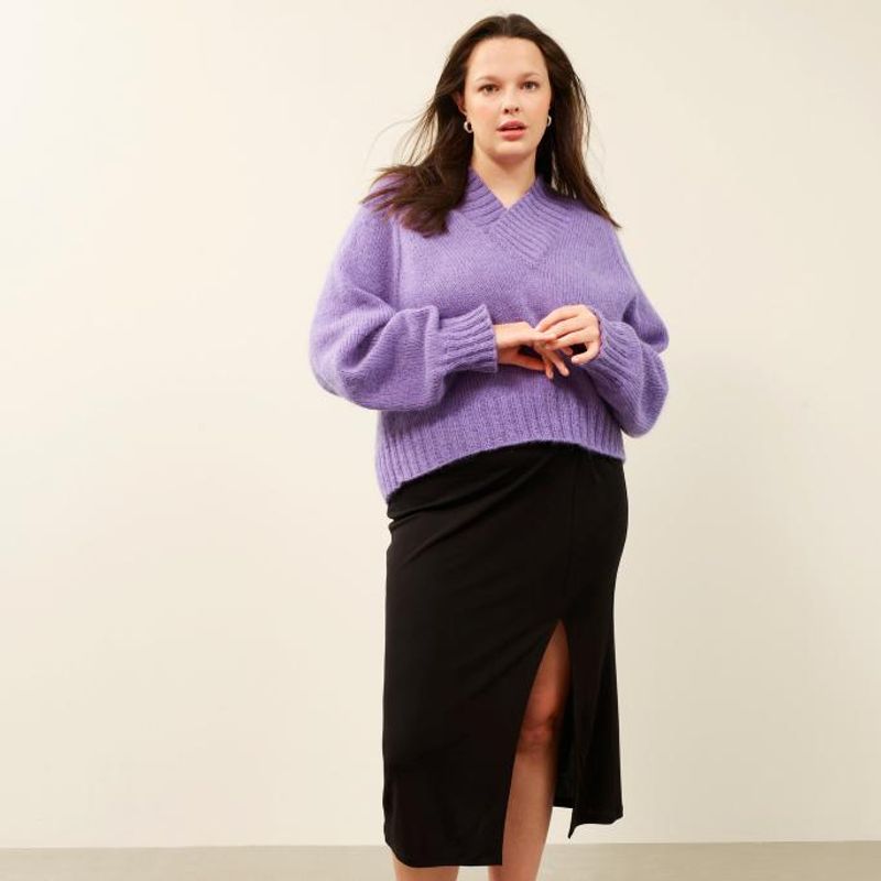 429-3 Niki V-halsgenser oppskrift